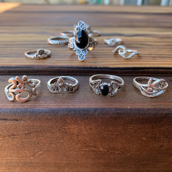 Evanora ♡ Bohemian 13 Midi Rings SET GIFT - Picture 7 of 9